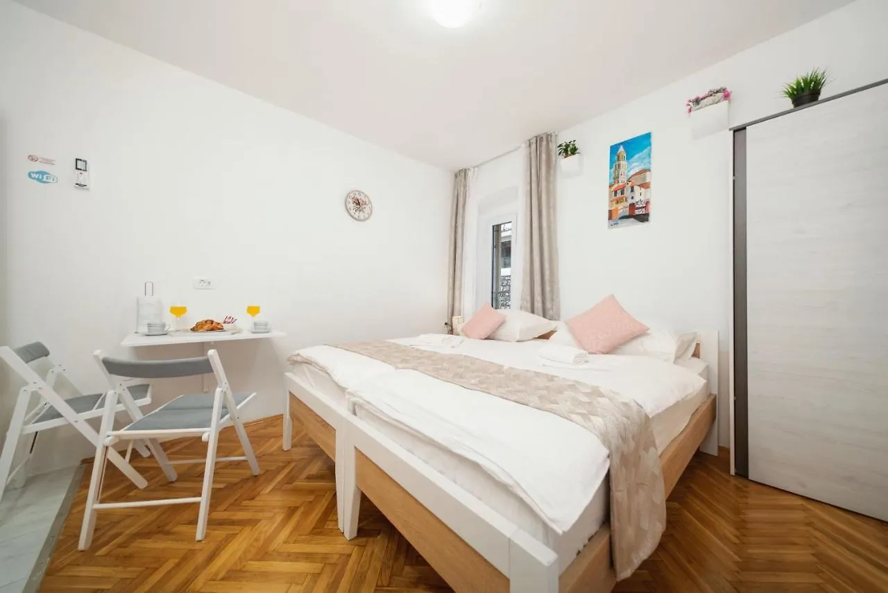 Apartamento 3M Golden Gate Split
