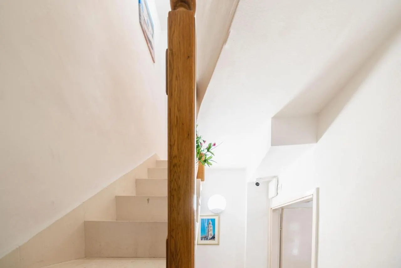 Apartamento 3M Golden Gate Split